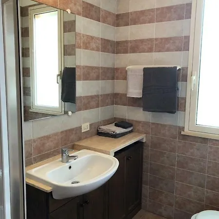 Appartement 50 Meters From The Sea Lascari